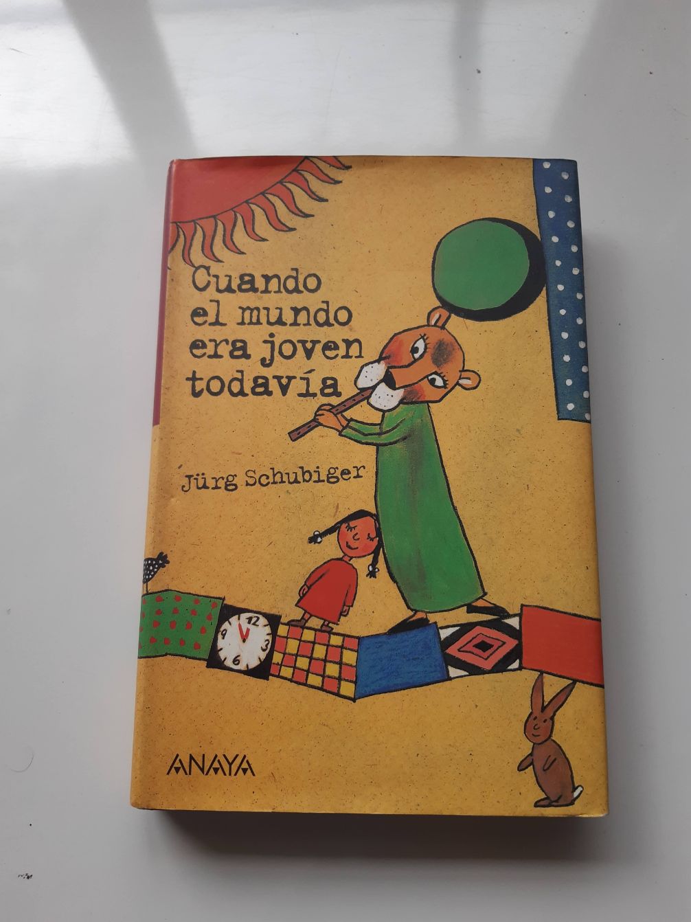 Cuando El Mundo Era Joven Todavía Amica Librería Solidaria 4025